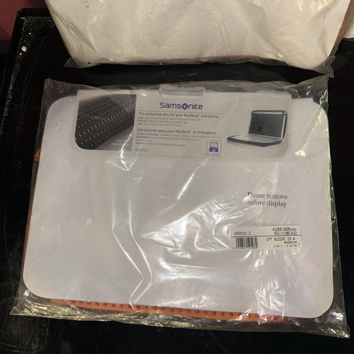 Samsonite orange laptop - 13.4,